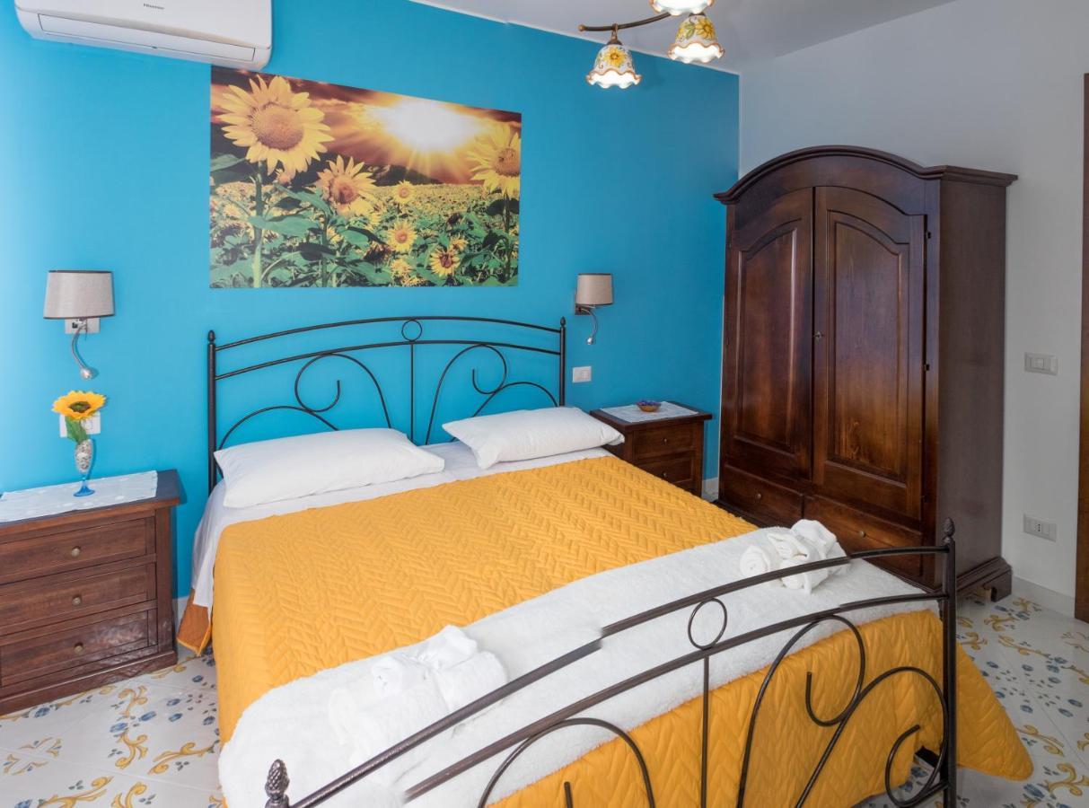Vivere A Colori Vico Equense Εξωτερικό φωτογραφία